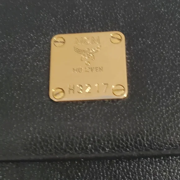 MCM Black Shoulder Bag - Picture 9 of 9